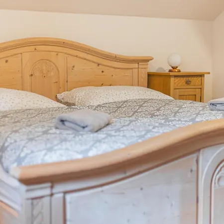 Buskovsky Mlyn 1580 Guest house Dolni Bousov