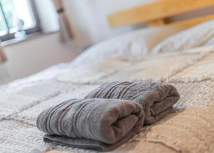 Buskovsky Mlyn 1580 3* Dolni Bousov