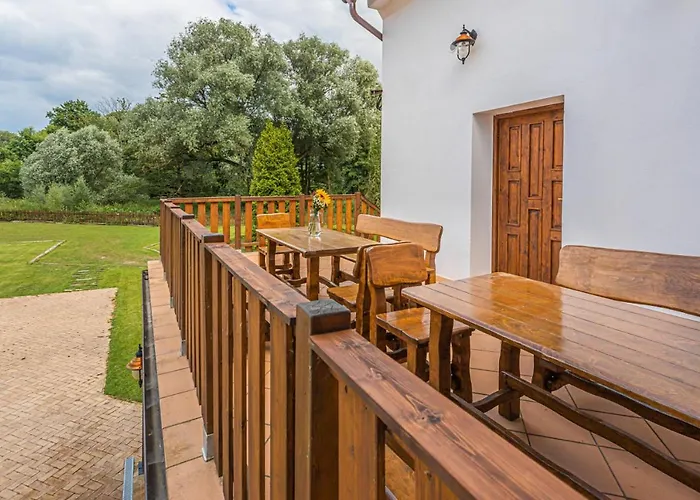 Buskovsky Mlyn 1580 Guest house Dolni Bousov